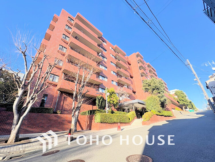 外観 〜大切なペットと暮らせるリフォーム住戸〜角部屋につき陽当たり・眺望良好〜