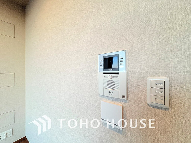 その他 モニター付インターホンで、安心のセキュリティシステム