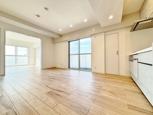 日商岩井竹の塚マンションの物件画像