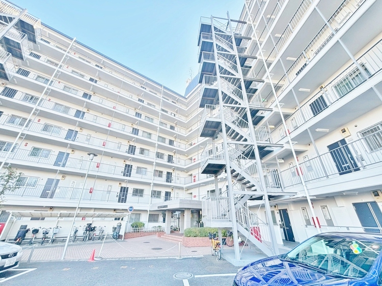 外観 ライフプランニングからローンまで、一貫してご説明させていただきます。お気軽にお問い合わせくださいませ。