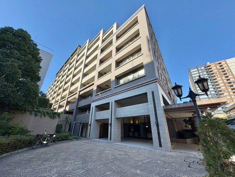 外観 資料には掲載していない情報が、現地にはたくさんあります。是非一度、現地をご確認ください。