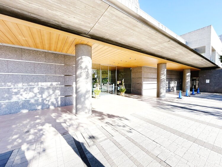 エントランス 外と内をつなぐエントランスは、まさに顔となる場所。