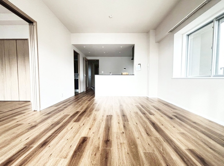 居間 豊かな居住性と、安心感を満たすクオリティが見事に調和した住空間。