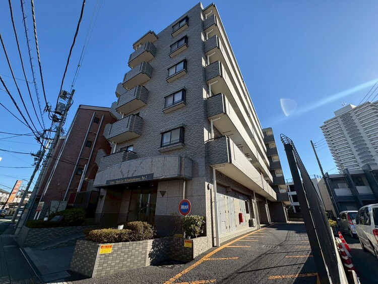 外観 現地に足をお運びいただいた際には、周辺散策などをお勧めいたします。