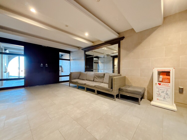 エントランス エントランス内部は、管理が行き届き清潔な共有スペースとなっています。