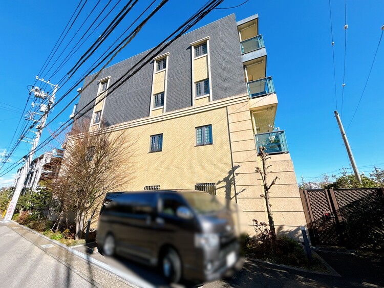 外観 現地に足をお運びいただいた際には、周辺散策などをお勧めいたします。