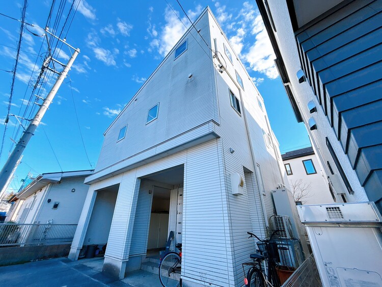 外観 ライフプランニングからローンまで、一貫してご説明させていただきます。お気軽にお問い合わせくださいませ。