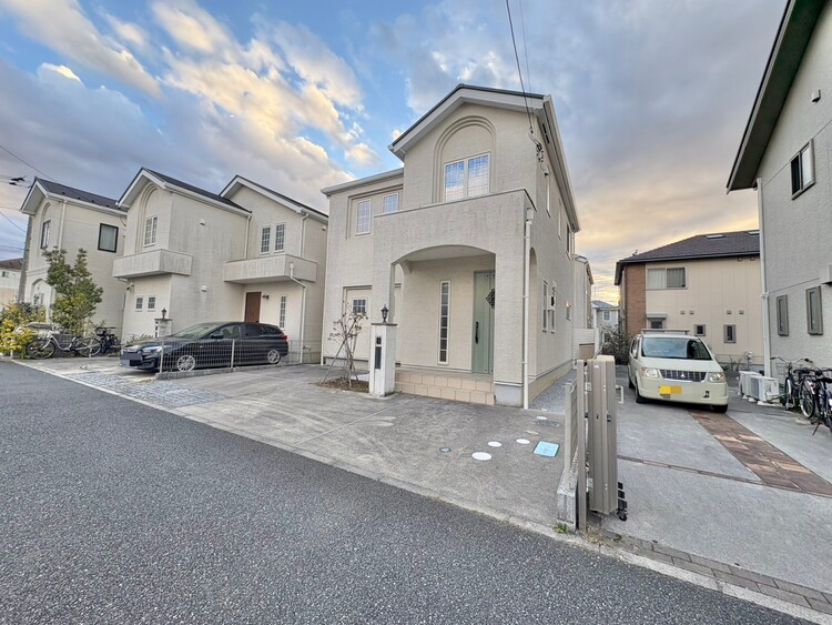 外観 現地に足をお運びいただいた際には、周辺散策などをお勧めいたします。