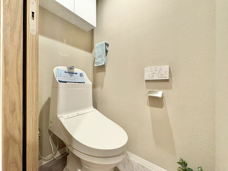 トイレ 暮らしの中のさりげないひとときの快適さにも、こだわりを、持って設備を配しております。