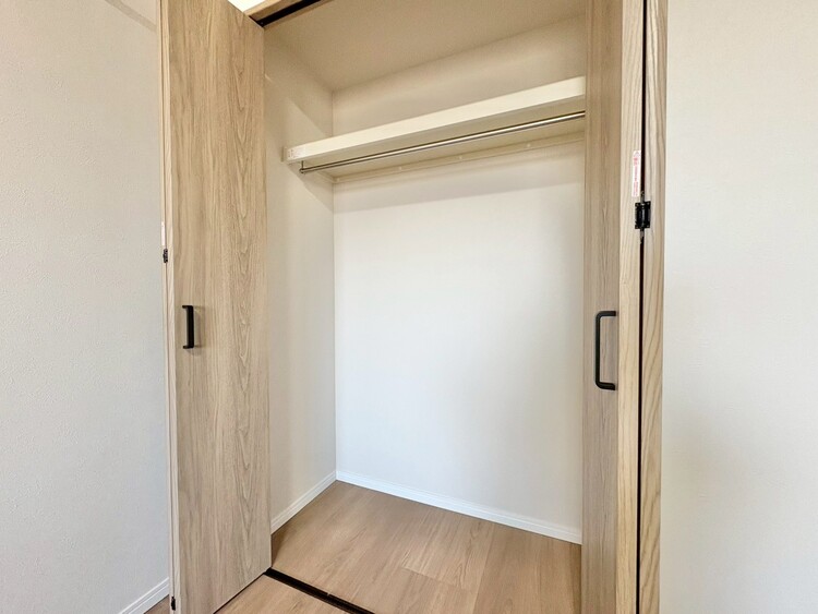 収納 居室にはクローゼットがあり、荷物もスッキリ収納して快適にお過ごしいただけます。
