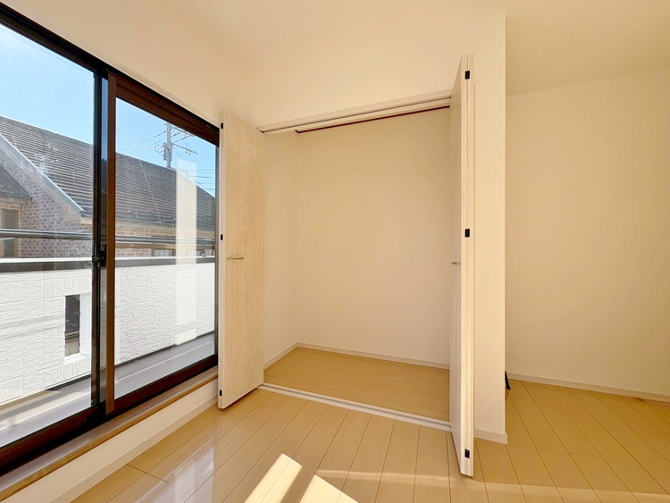 収納 居室にはクローゼットがあり、荷物もスッキリ収納して快適にお過ごしいただけます。