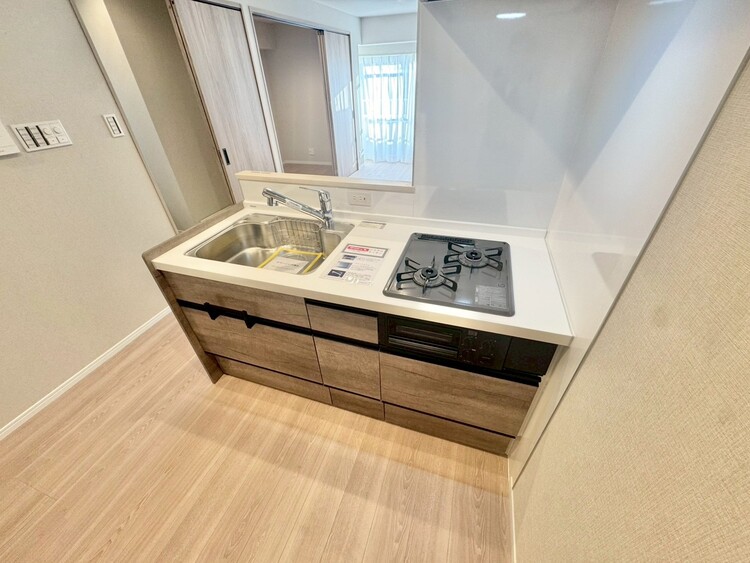 その他 開放感のあるキッチンスペース。調理をしながら、会話も弾みそうですね。