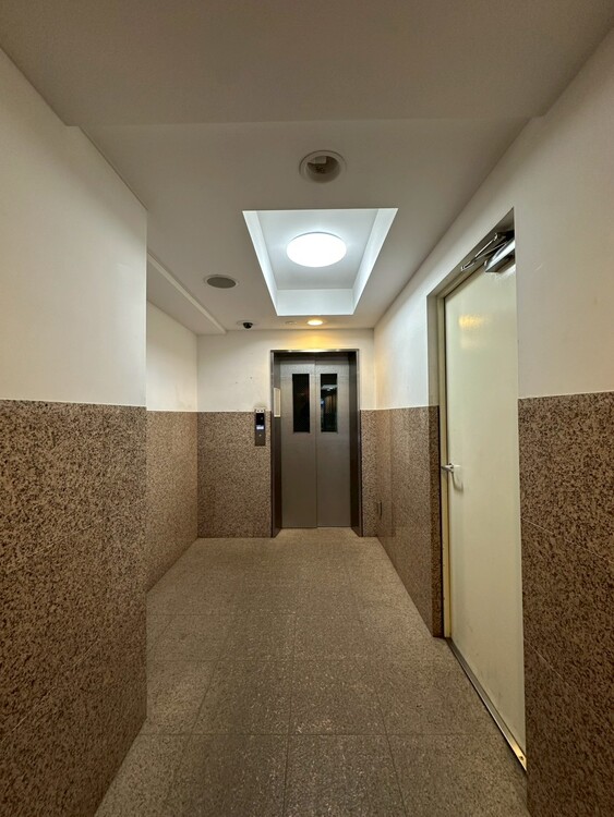 その他 エレベーター完備のため荷物が多くなっても安心。