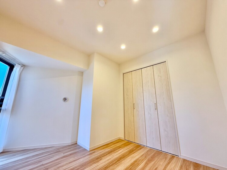 その他 清かで艶やかな時間をもたらしてくれる室内です。