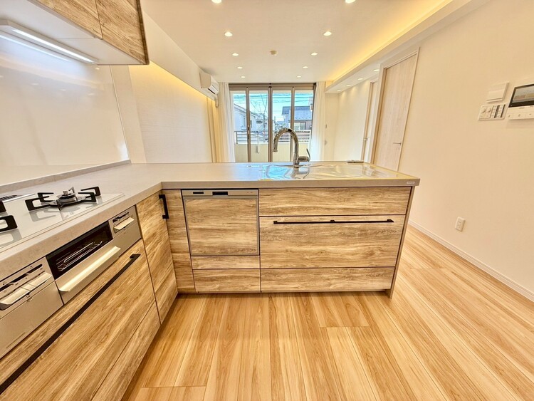 その他 使いやすくスタイリッシュなキッチン空間になっております。