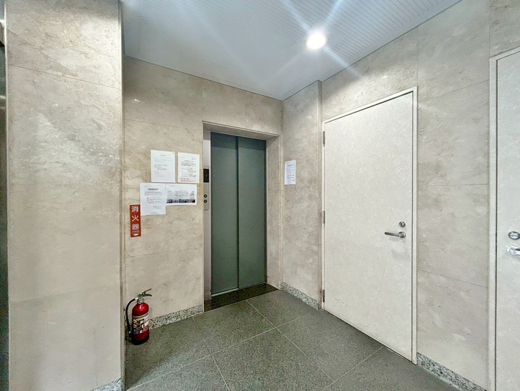 その他 エレベーター完備のため荷物が多くなっても安心。