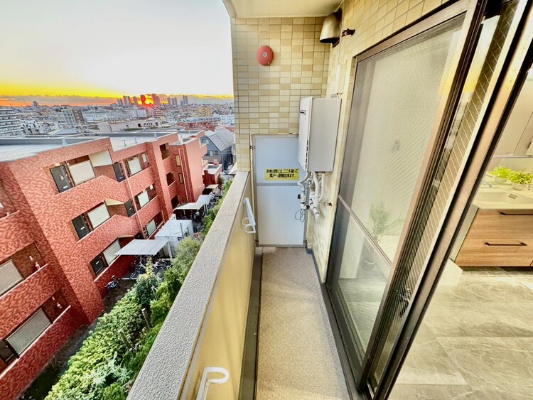 その他 朝の澄んだ空気や、夕方に吹く清々しい風を感じられるバルコニー。