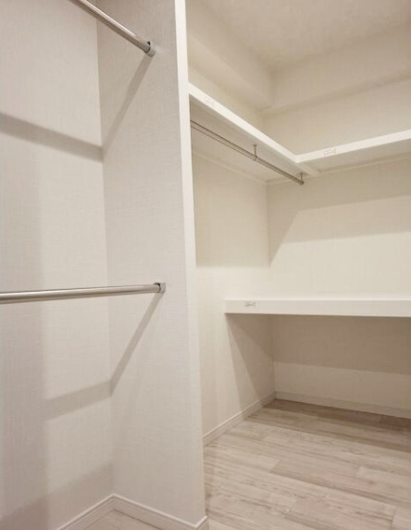 その他 家電やスーツケース、ストック品など何でも片付く嬉しい空間です。