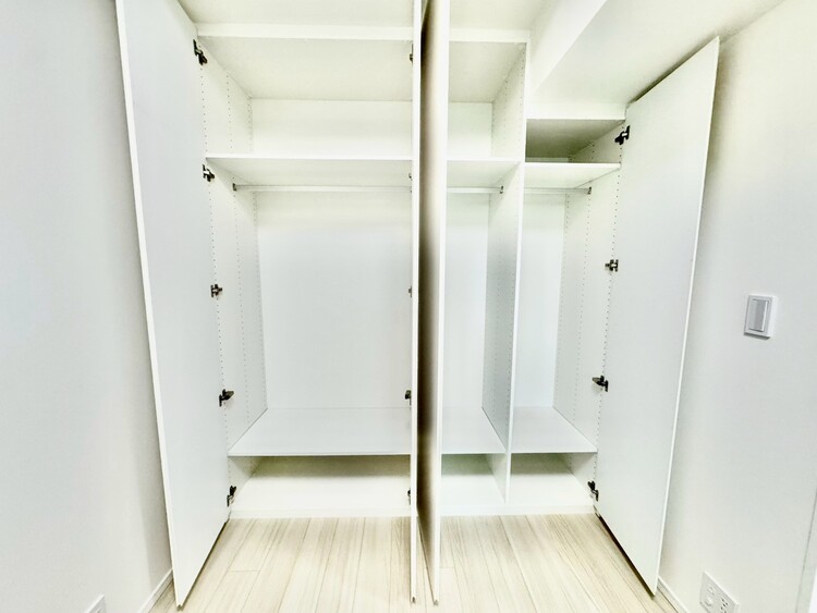 その他 収納スペースが付いていて、お部屋を広く使っていただけます。