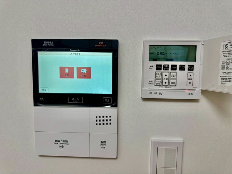 その他 誰が来てもわかる様にモニター付きインターホンを設置。