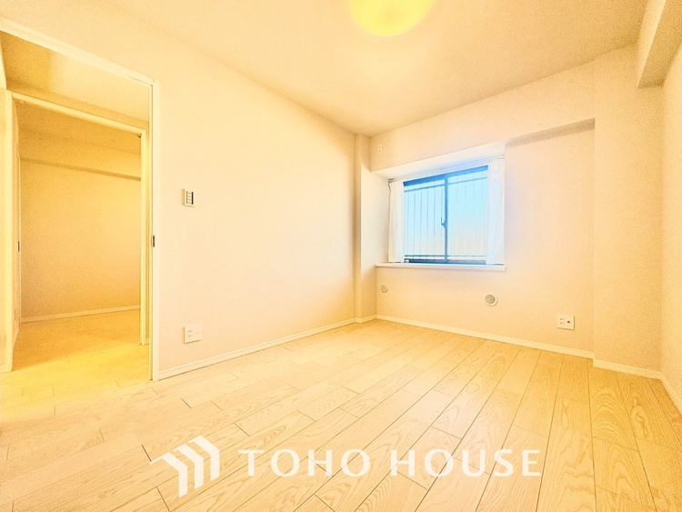 内装 【PRIVATE ROOM】◆属毛離裏◆子は父を手本とし、母に愛育されて成長する。家族の深い繋がり。いつまでも大切にしたい。