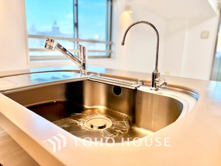 キッチン ◆愛育◆キッチンは家族の絆を育む大切な空間。シンプルで使い易いSystemKitchenで愉しく作る料理は愛情のある美味しいご馳走に。