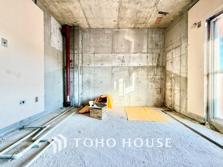 内装 ◆癒しの空間◆室内構成に拘り採光とセンスを散りばめた空間。それは『柔らかさ』に似た素敵な居場所。そこに暮らす人のことを考えつくり出したものは『癒し』という心地よい居場所なんだと思う