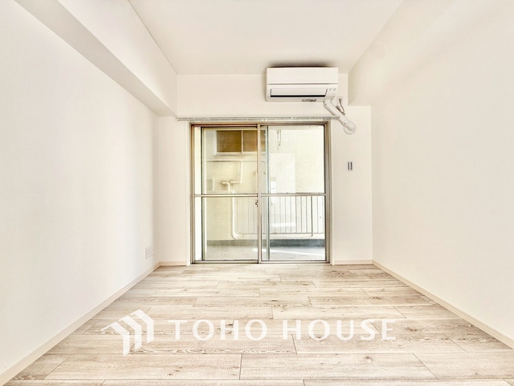 内装 ◆子供部屋◆冷涼な風、そよぐリビング。だんらんの場所はここから始まり、ここで終わる。家族の笑顔が集う素敵な場所だから、こだわり抜いた思いが詰まっているのだと思う。