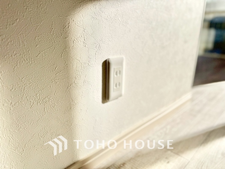 内装 ◆闇夜の輝き◆オレンジ色の光は大人になった今の僕にはわかる。1日の終わりを伝えに来たわけではなく、また明日が来る方へ導いてくれた事を。