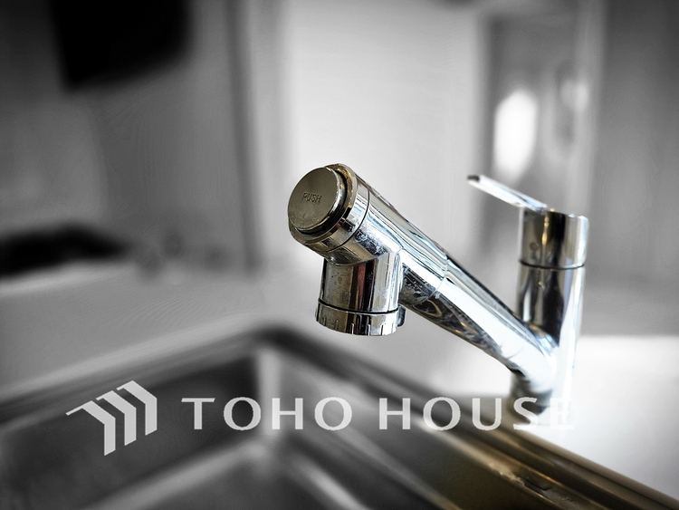 キッチン あなたの創造性を刺激する舞台。最新の機能と美しいデザインが融合し、料理の時間を至福の瞬間に変えます。