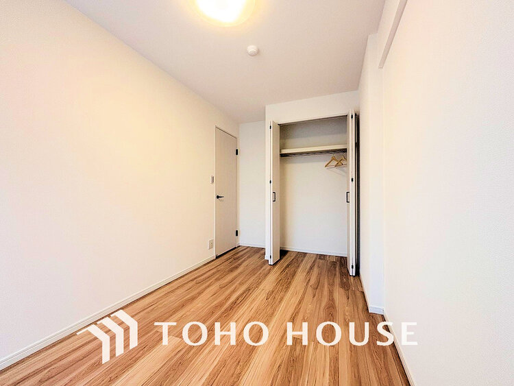 内装 1日の疲れを癒し、心地よく寛げるようゆったりとした広さをしています