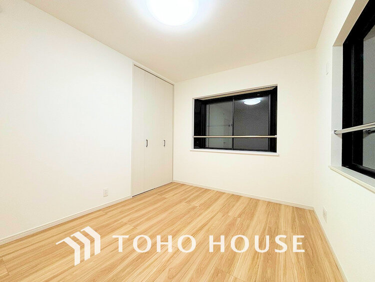 内装 家具の配置のし易い室内です。趣味の部屋としても充分な広さです