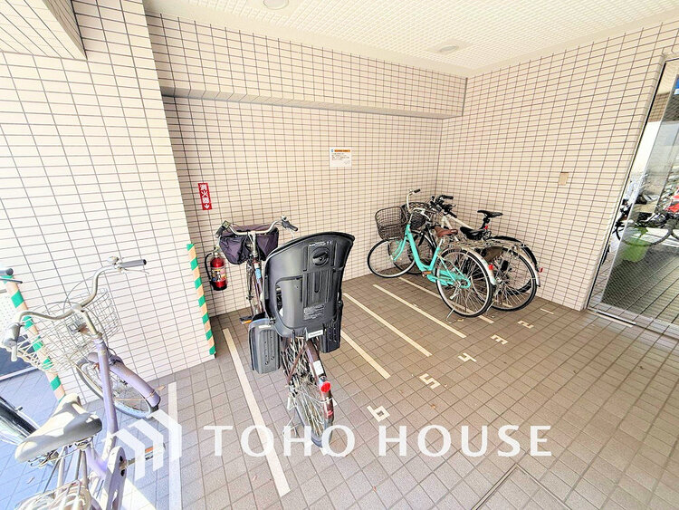 その他 駐輪場（料金・空き状況はご確認ください）