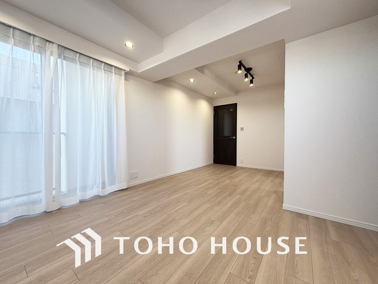 内装 ゆったりとくつろげる上質なリビングダイニング