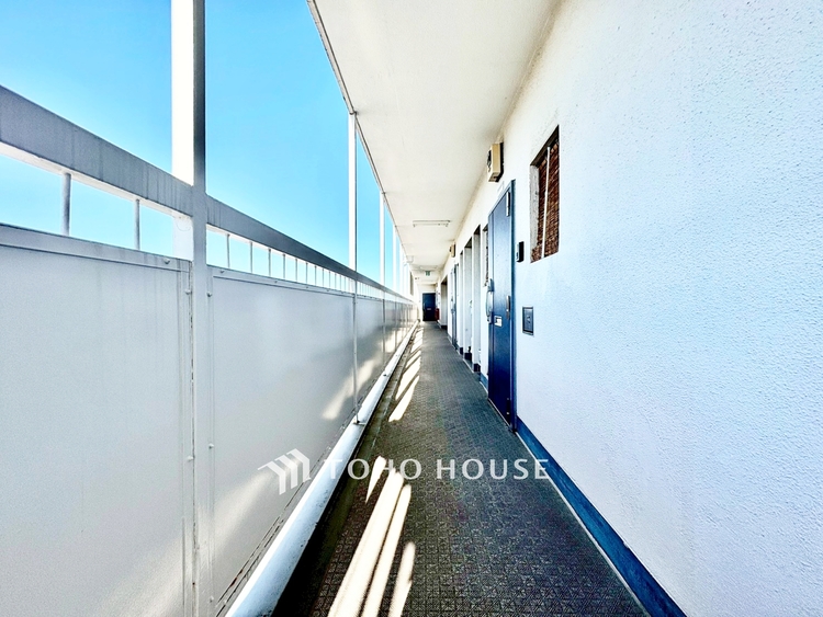 その他 ◆色彩◆この空間に放たれた光は華美なまでに演出されたデザイン。流れる時をより芳醇なコーヒーの様な色彩奏でるアダージョ。そして情景豊かな作品のような暮らしがイメージできる。