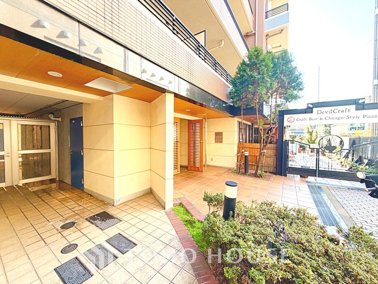 エントランス 【2026年1月末工事完了予定！】新耐震基準の安心感とモダンさが融合。