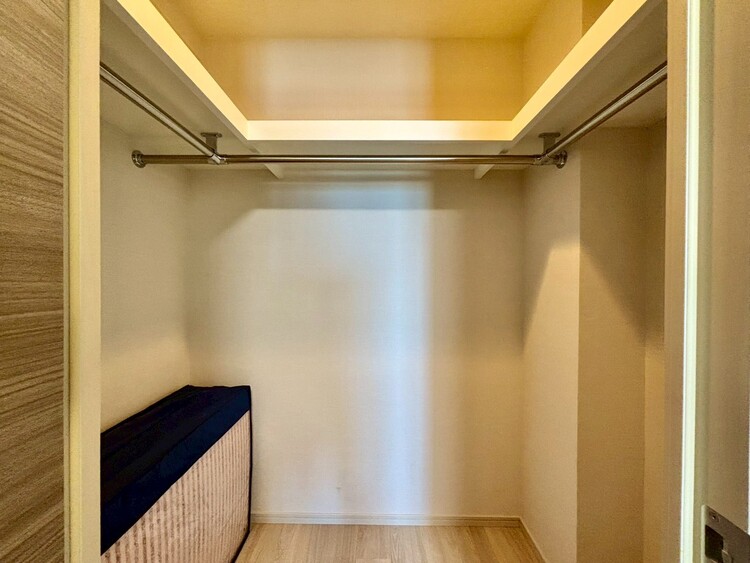 その他 収納スペースが付いていて、お部屋を広く使っていただけます。