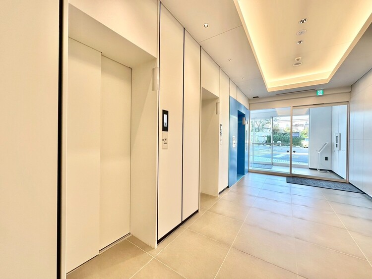 その他 エレベーター完備のため荷物が多くなっても安心。