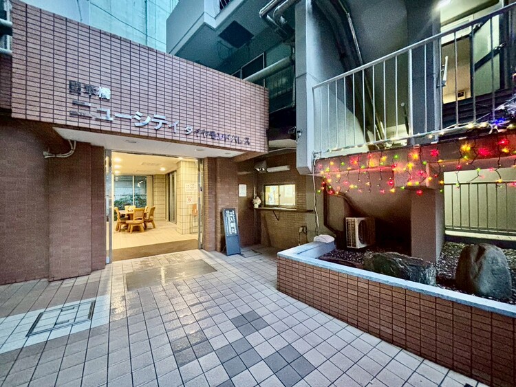 エントランス 上質感漂う玄関アプローチです。