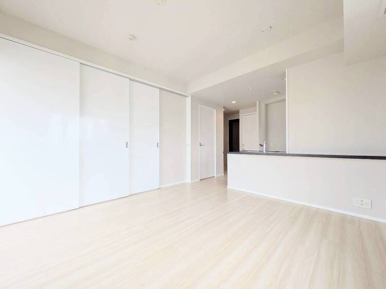 居間 充実した生活は伸びやかな居室空間から始まります。