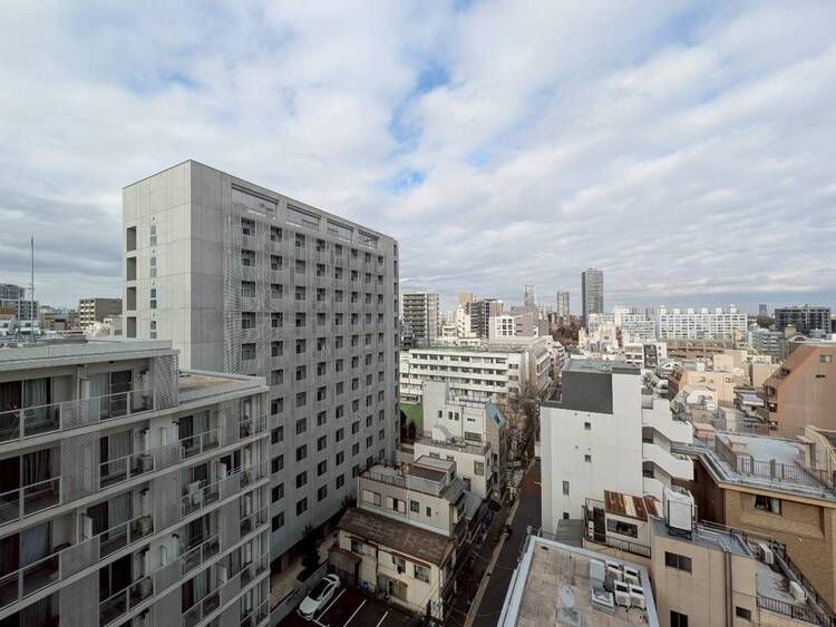 バルコニー 陽当たり・通風・開放感に恵まれた環境です。