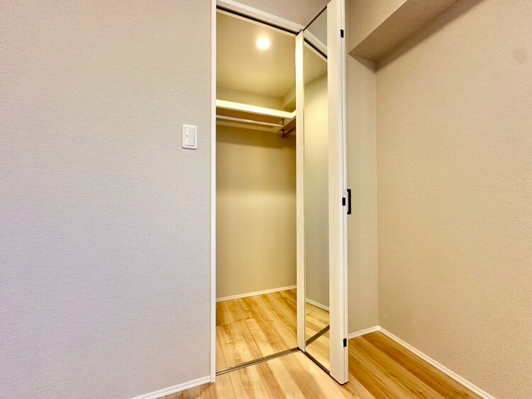 その他 家電やスーツケース、ストック品など何でも片付く嬉しい空間です。