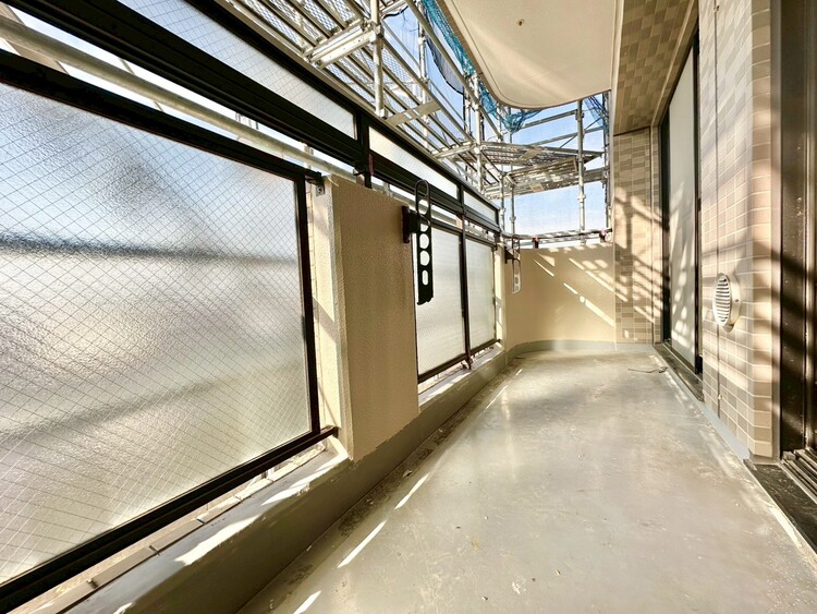 その他 朝の澄んだ空気や、夕方に吹く清々しい風を感じられるバルコニー。