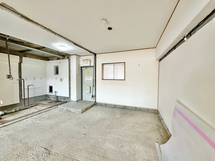 その他 現在リフォーム工事中のため、室内写真は一部未掲載となっております。完成後、随時写真を更新いたします。