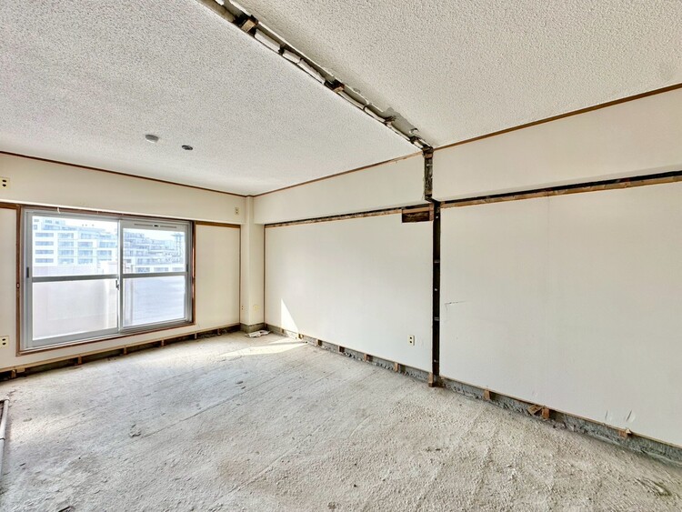 その他 現在リフォーム工事中のため、室内写真は一部未掲載となっております。完成後、随時写真を更新いたします。