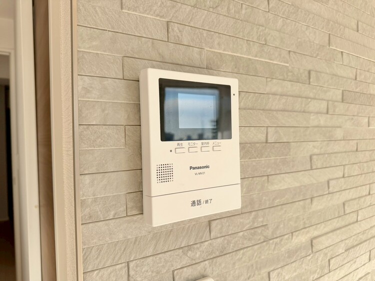 その他 誰が来てもわかる様にモニター付きインターホンを設置。