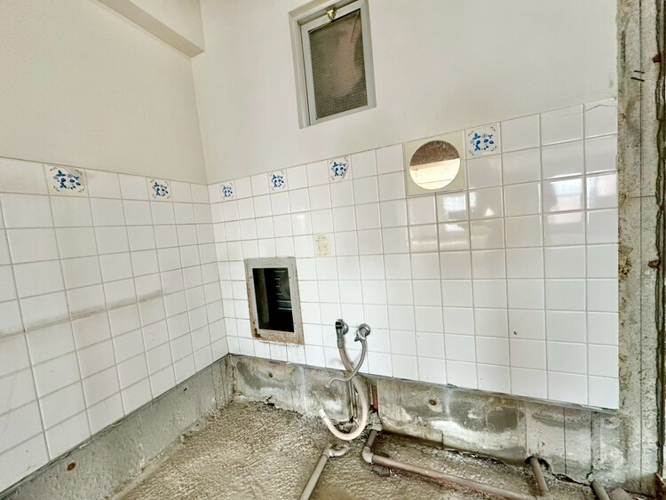 その他 現在リフォーム工事中のため、室内写真は一部未掲載となっております。完成後、随時写真を更新いたします。