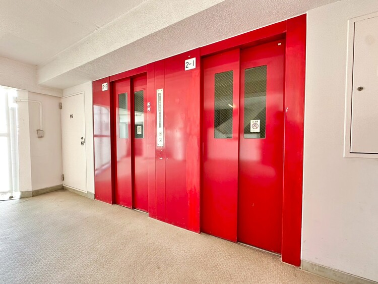 その他 エレベーター完備のため荷物が多くなっても安心。