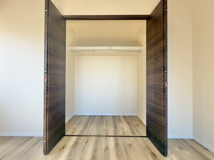 その他 収納スペースが付いていて、お部屋を広く使っていただけます。