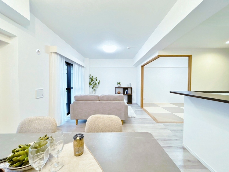 居間 過ごす時間が、たくさんの思い出として紡がれていく場所。